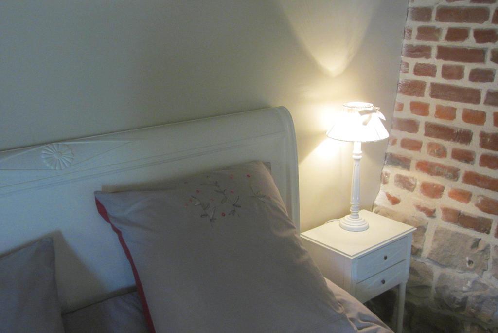 Le Bout Du Monde Bed & Breakfast Berneville Oda fotoğraf